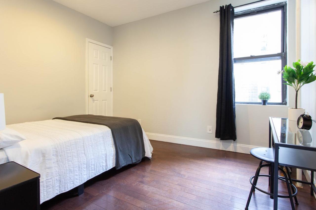 Private Bedroom In City Nova York